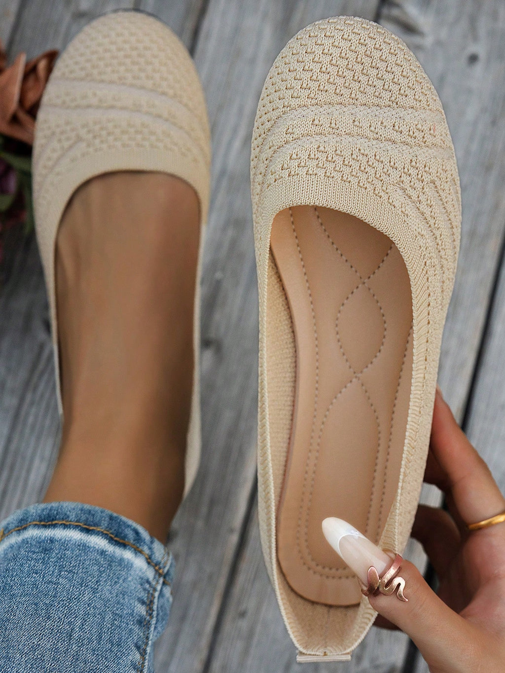 Women's Beige Knitted Ballet Flats, Round Toe, CN 41 / US 9