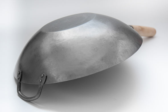 *Craft Wok Hand Hammered 14in Flat Bottom, Carbon Steel Wok with Wooden Handle, 731W316