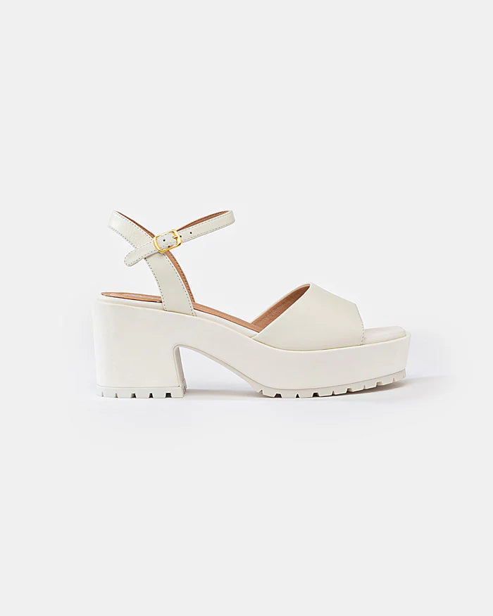 Iris Clog Mary Jane Size 9