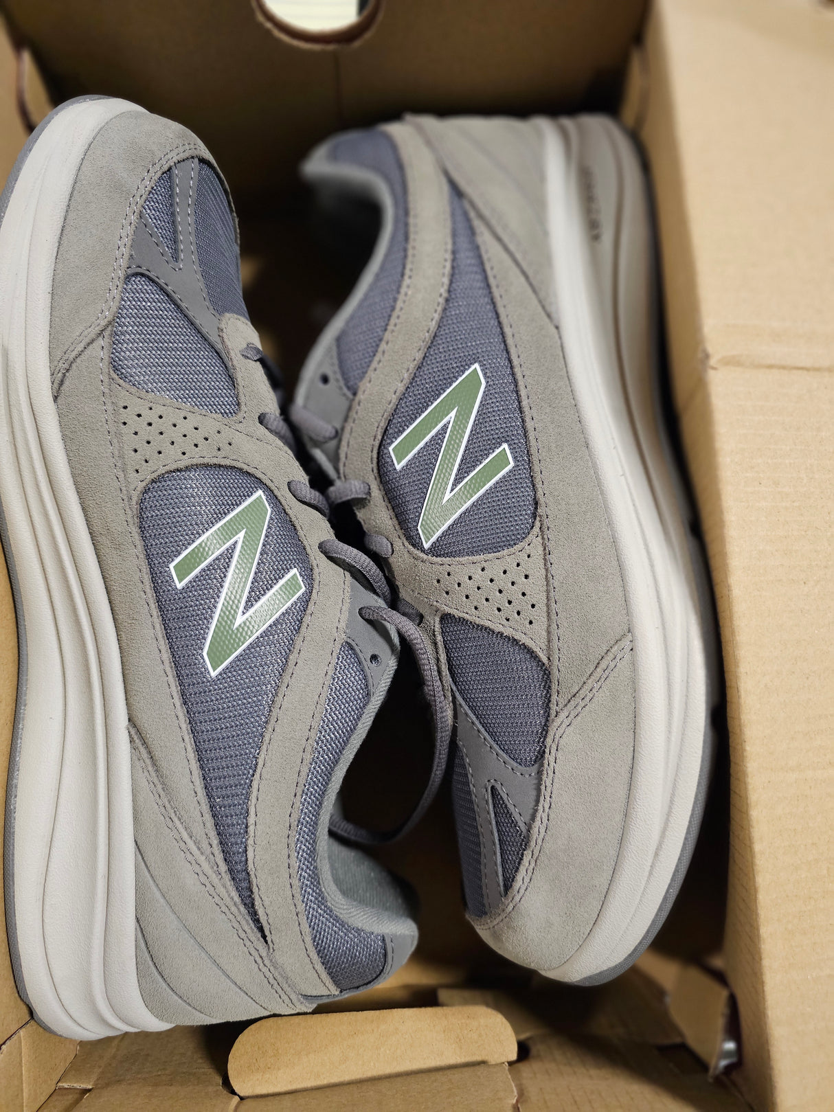 New Balance MW877 Mens Size:10.5 Color: Grey (New)