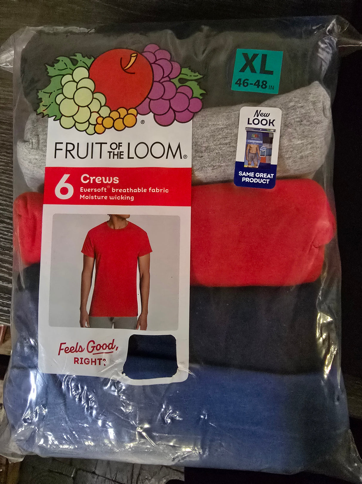 Fruit of the Loom Men's Eversoft Cotton Stay Tucked Crew T-Shirt