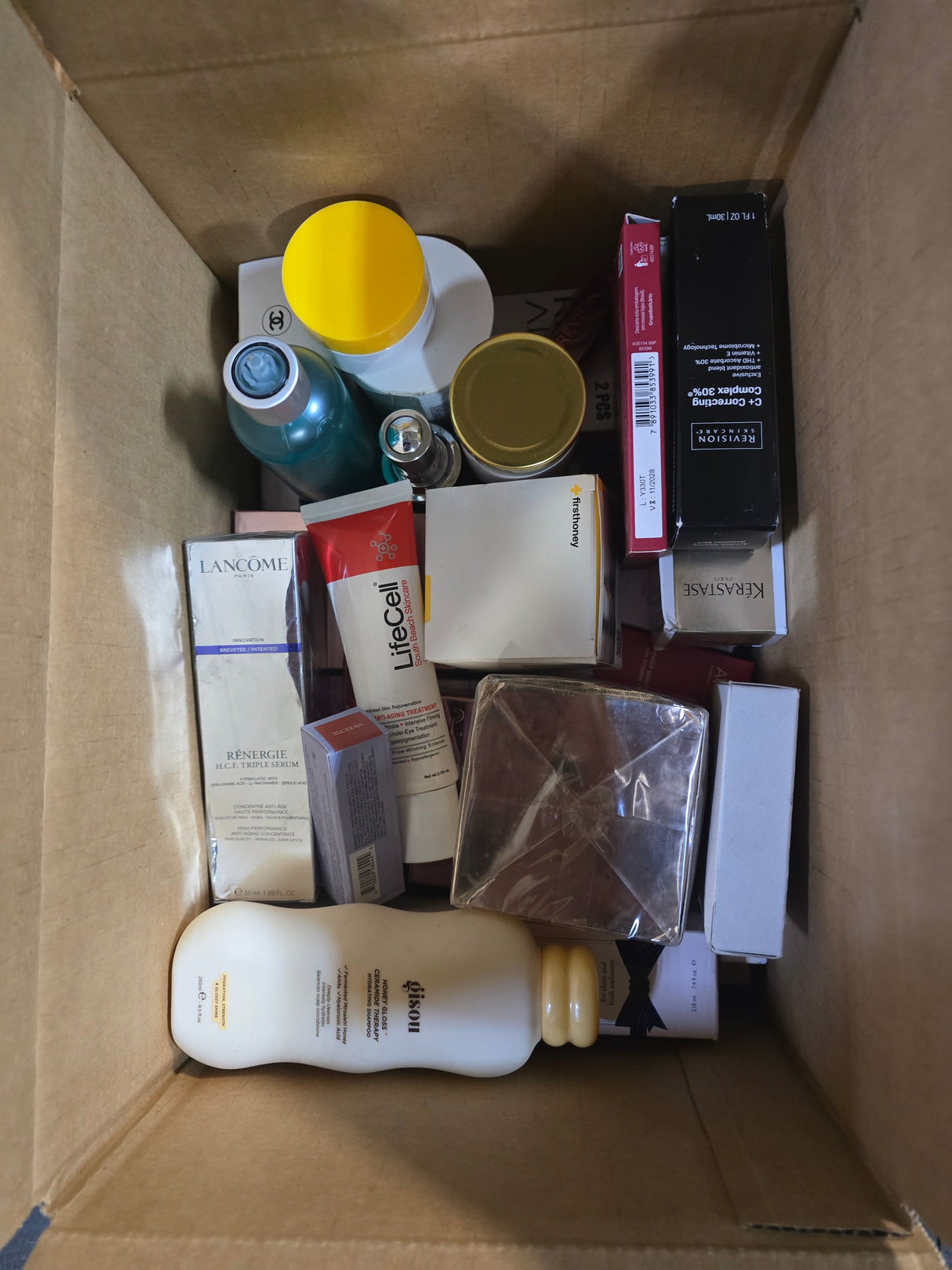 Beauty & Cosmetics Reseller Mystery Box