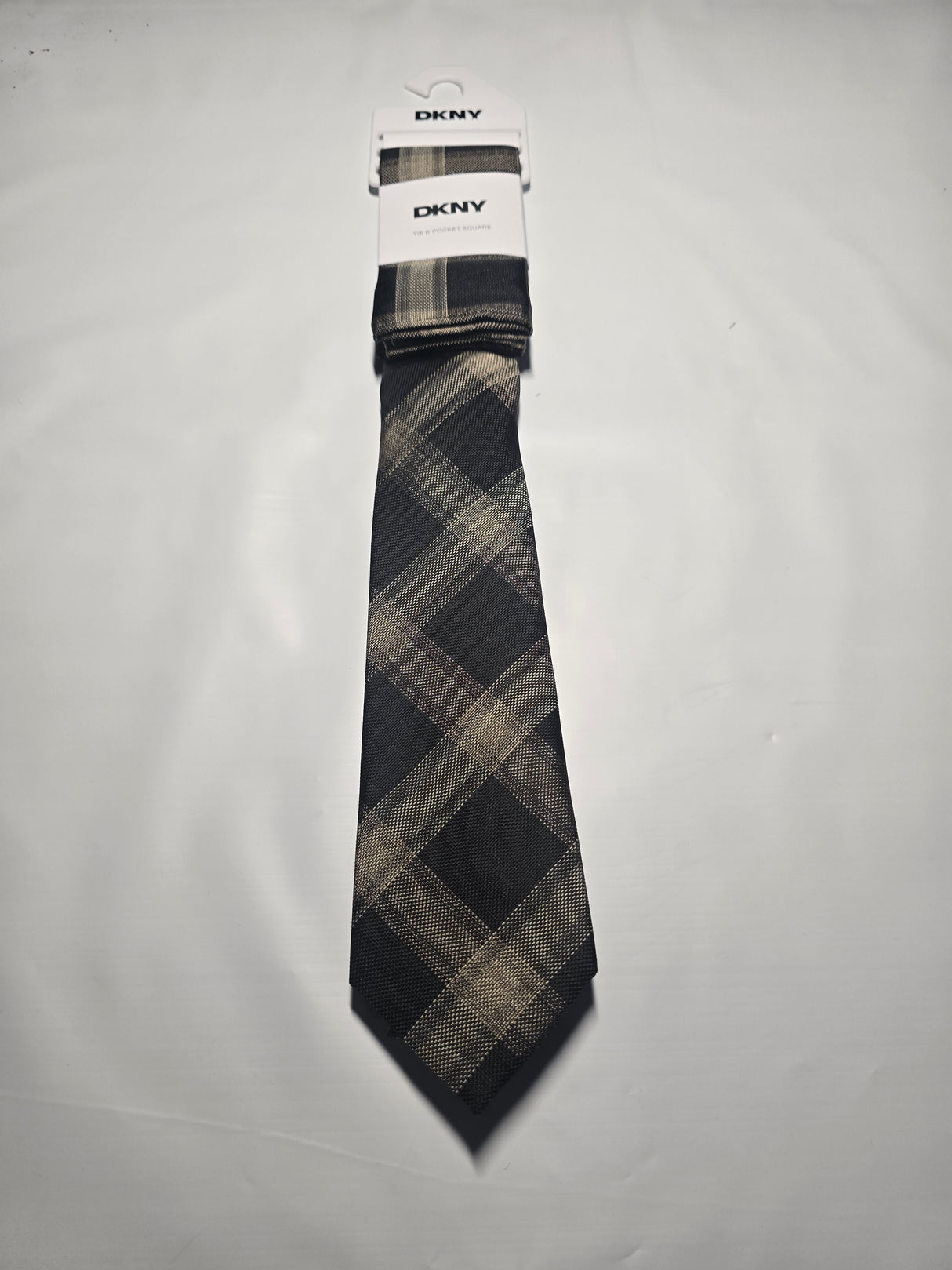 DKNY Tie and Pocket Square