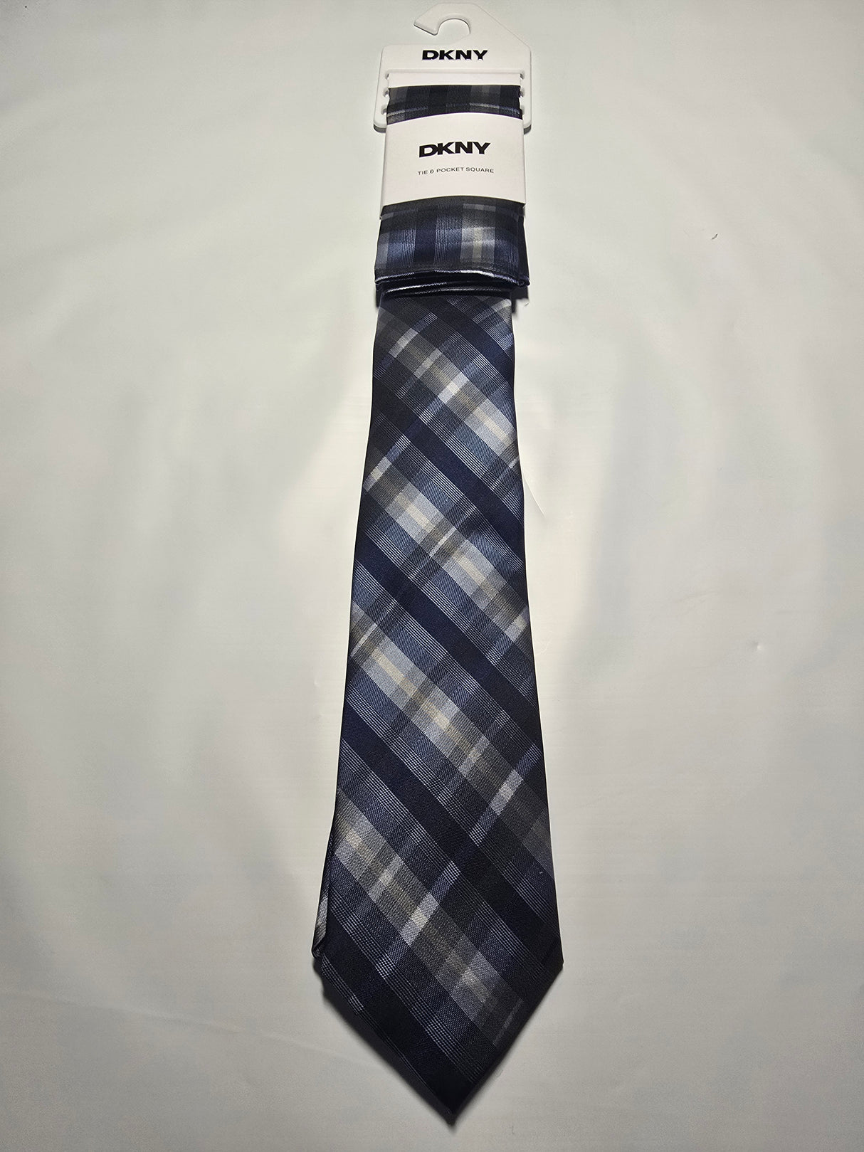 DKNY Tie and Pocket Square