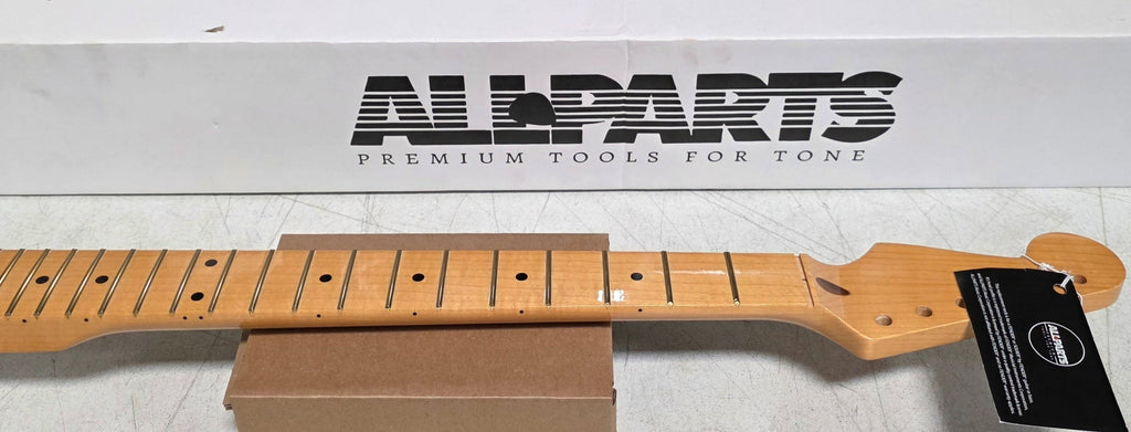 ALLPARTS - SMF-L Replacement Neck for Stratocaster - Left-Handed - Maple