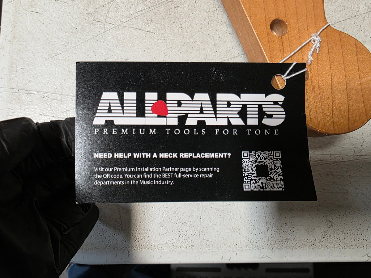 ALLPARTS - SMF-L Replacement Neck for Stratocaster - Left-Handed - Maple