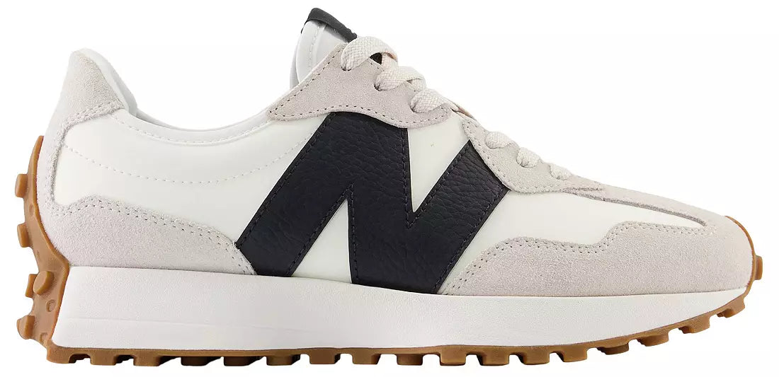 New Balance Women's 327 Shoes Size 6