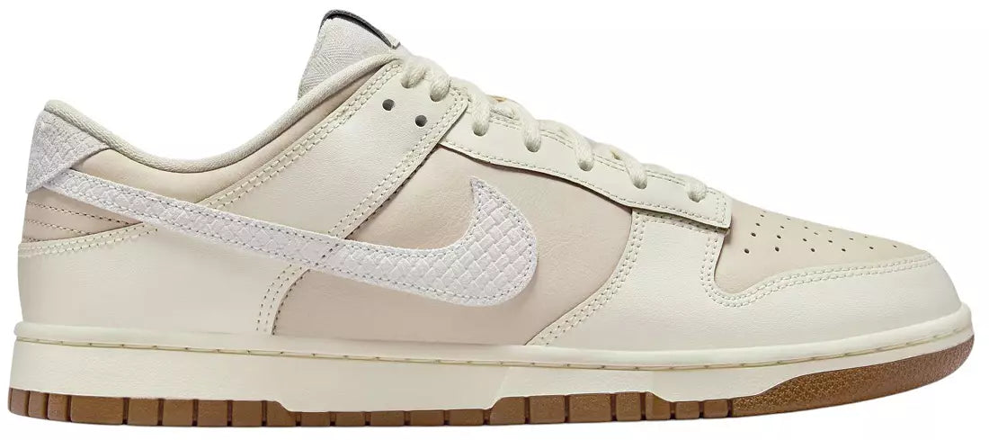 Nike Men's Dunk Low Shoes Size 9