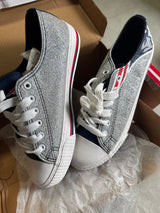 FOCO New England Patriots NFL Womens Glitter Low Top Canvas Shoes - 9