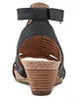 Earth Helodie3 Leather Adjustable Perforated Sandels Black 9.5W