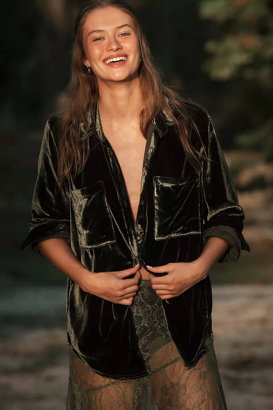 Anthropologie The Hadley Velvet Relaxed Buttondown Shirt by Pilcro Size: L