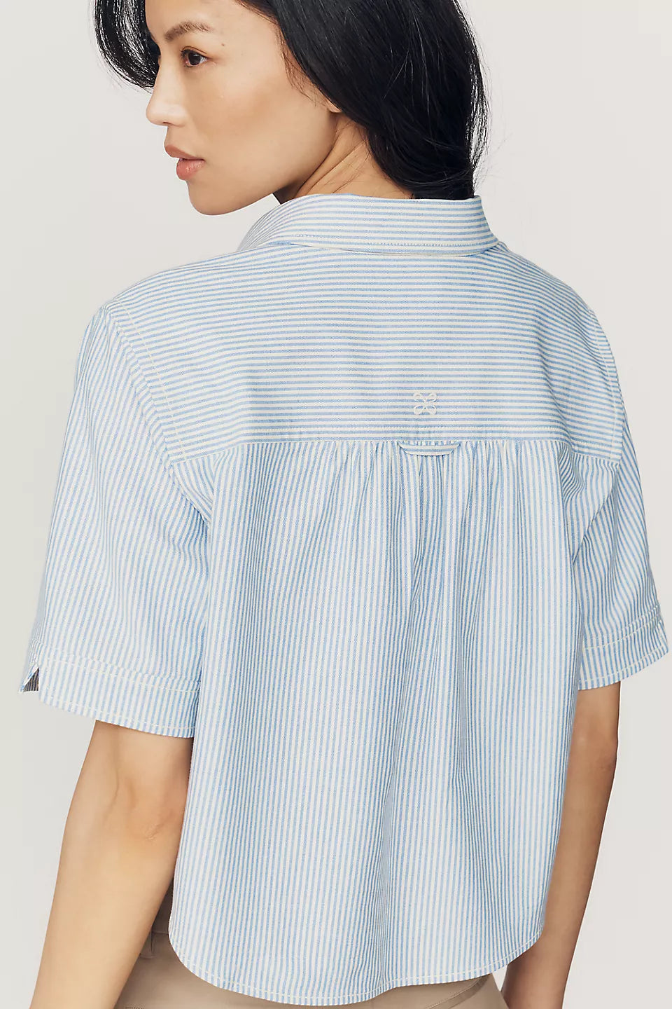 Maeve Merritt Short-Sleeve Cropped Buttondown Shirt - Blue Yellow Stripe - Size Medium