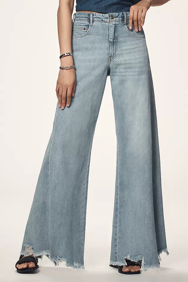 Pilcro Adi Regenerative Cotton Mid-Rise Flare Jeans - 29