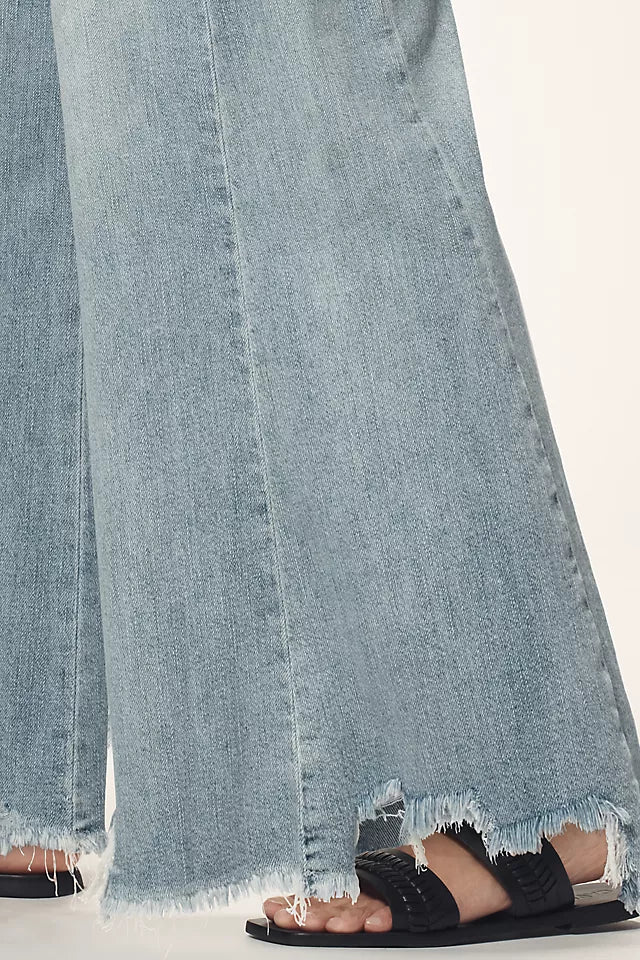 Pilcro Adi Regenerative Cotton Mid-Rise Flare Jeans - 29