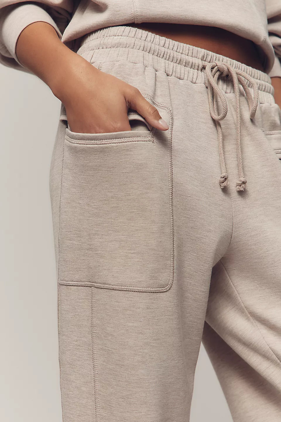Daily Practice Cargo Sweatpants in Willow - Taupe - XXS