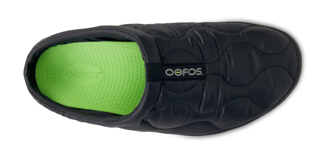 *7.5 Oofos Women's OOcoozie Thermo Mule Slipper Black