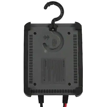 DieHard Gold 3-in-1 6-Volt/12-Volt 15-Amp Battery Charger and Maintainer: Digital Display