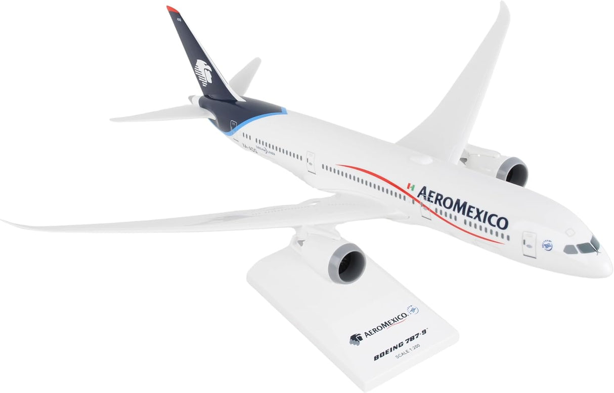 Daron SkyMarks Aeromexico 787-9 1/200 (SKR1075) Die-cast Ages 14+