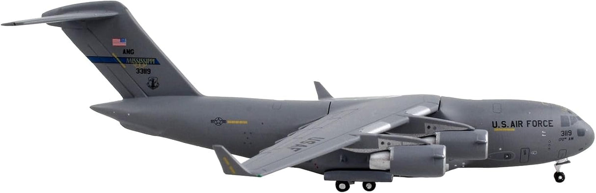 GeminiJets GMUSA121 U.S. Air Force C-17 Globemaster III Mississippi ANG; Scale 1:400 Ages 14+