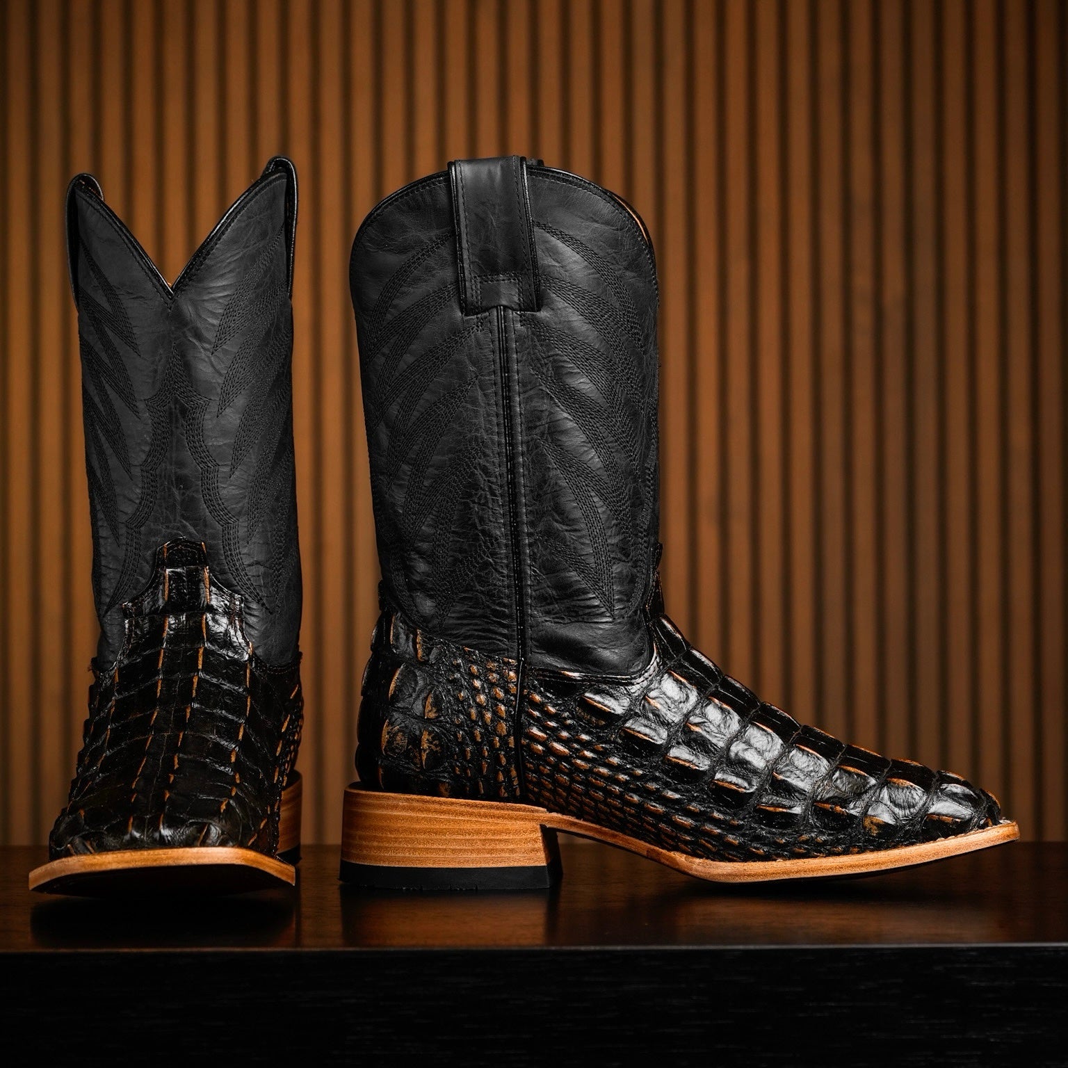 Alfa Western Tan Safari American Alligator Hornback – Square Toe (Size: 11)