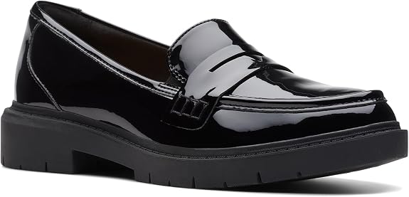 Clarks Women's Westlynn Ayla Loafers  Size 8.5