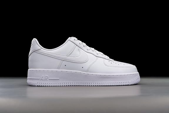 Nike Men's Air Force 1 '07 (Size: 9.5)