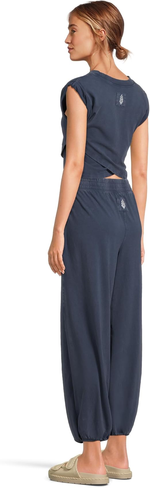 FP Movement Hot Shot Crossover Set Size S
