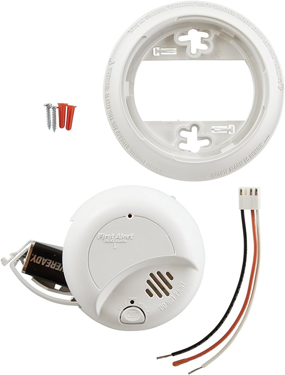 First Alert BRK SMI100-AC Hardwired Smoke Detector with Battery Backup - 6-Pack