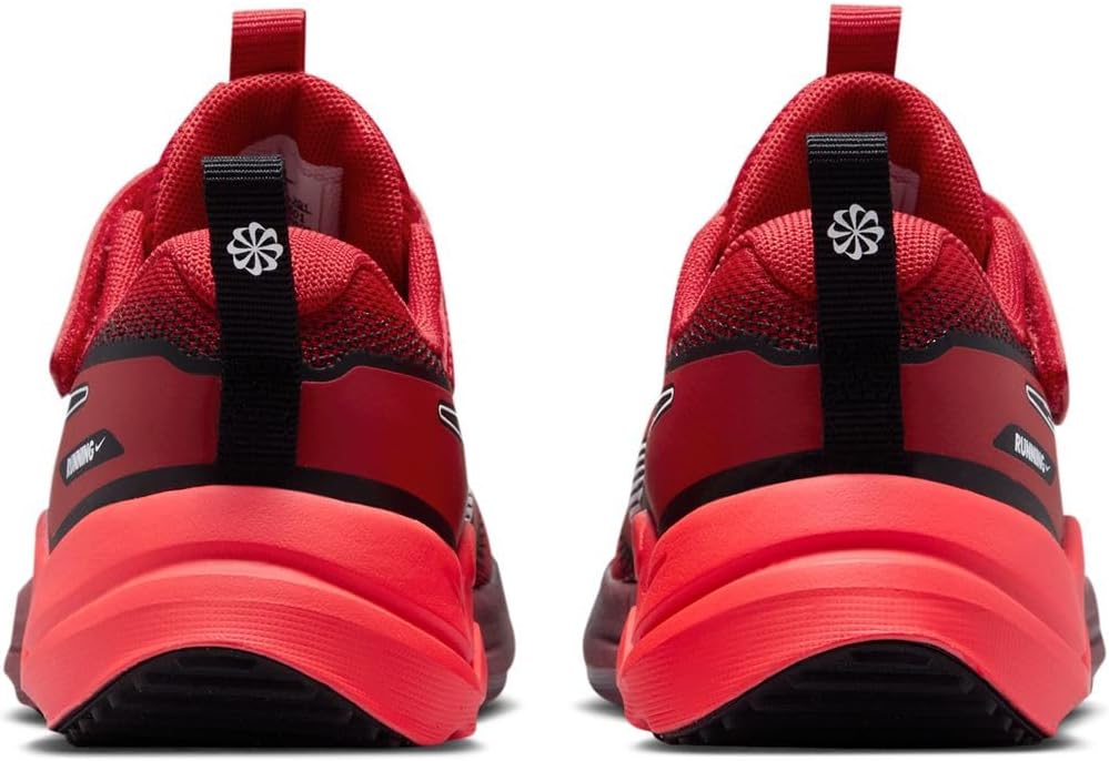 Nike Little Kid's Cosmic Runner Swoosh, University Red/White-Red Orbit,  (Size: 12C)