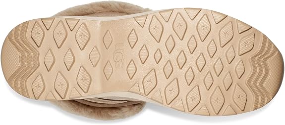 UGG Women's Adirondack III Boots (Size: 9)