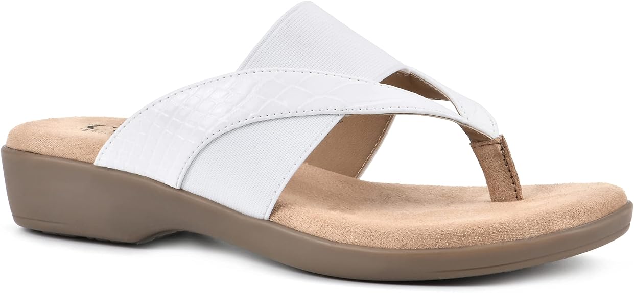 CLIFFS by WHITE MOUNTAIN Women's Bumble Thong Sandal - White/Snake/Patent - 11