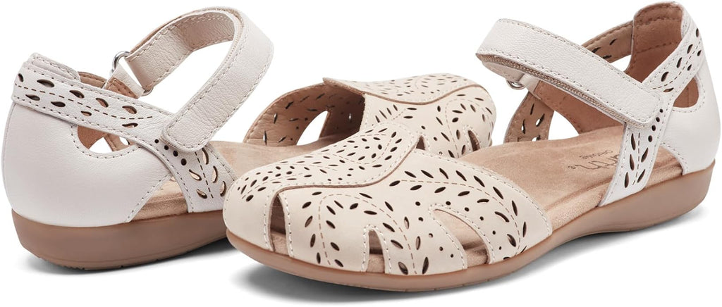 Earth Women's Braly Casual Sandals 8 M Ivory