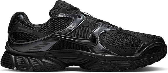 Nike Unisex V5 RNR Size: 9M/10.5W