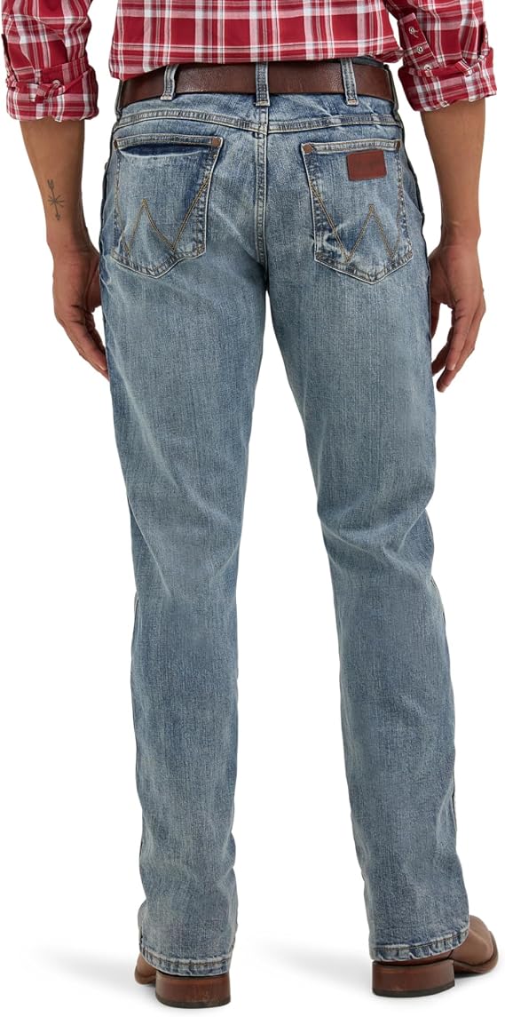Wrangler Men's Retro Slim Fit Boot Cut Jean - Greeley - Size 32x32