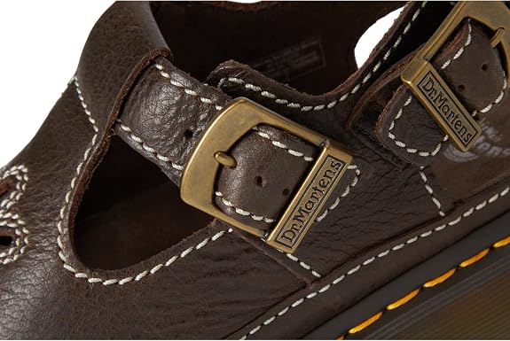 Dr. Martens women's Dunnet Flower (Size: 6)