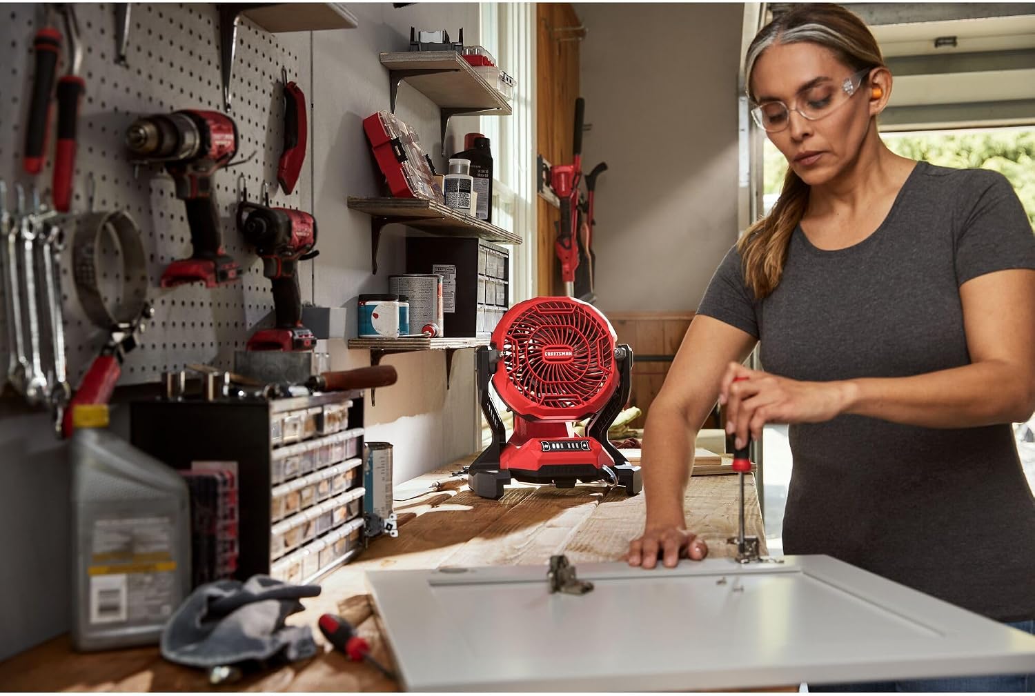 Craftsman V20 Cordless Personal Fan Kit, Misting Fan