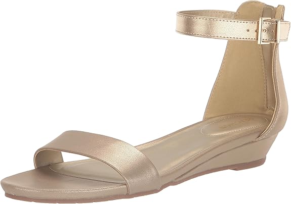 Kenneth Cole REACTION Women's Viber Pump, Soft Gold, 9.5