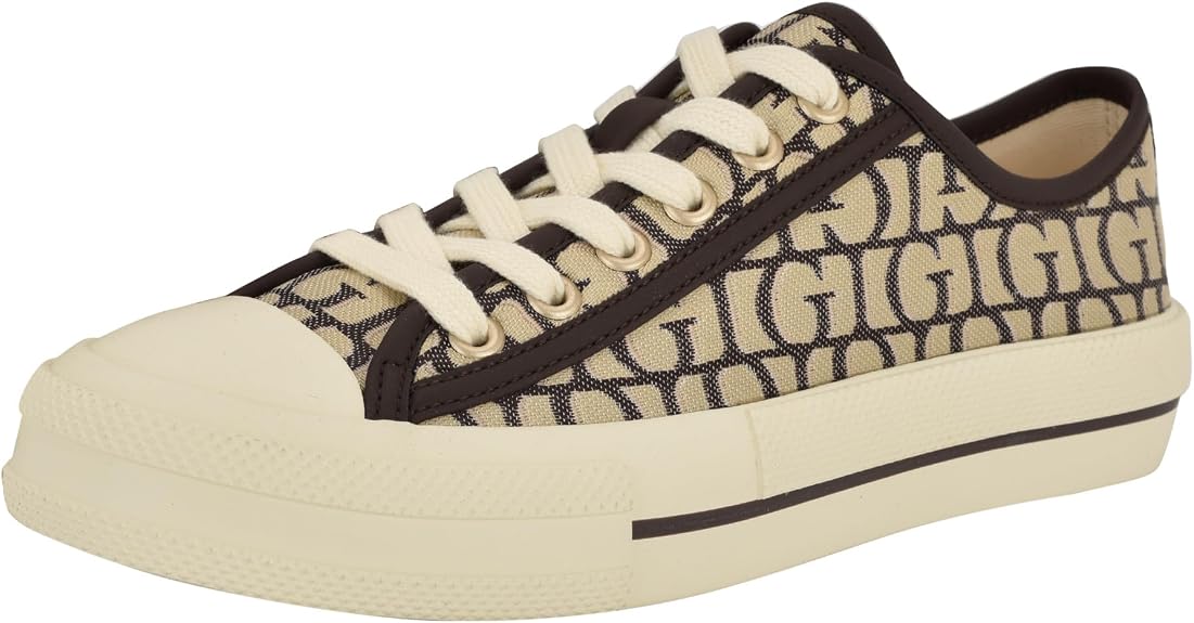 Guess Women's Carey Size 5