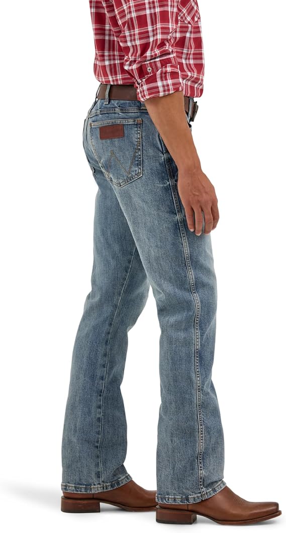 Wrangler Men's Retro Slim Fit Boot Cut Jean - Greeley - Size 32x32