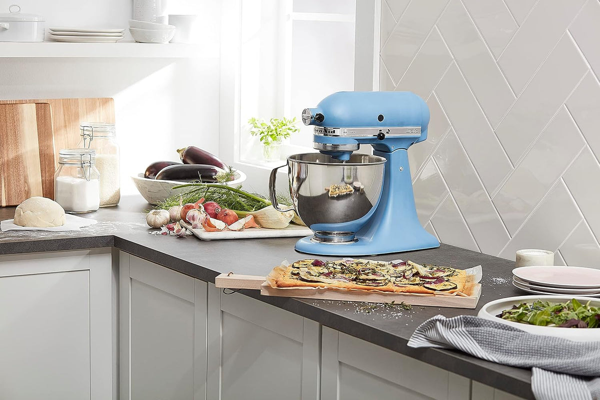 KitchenAid Artisan, 5-Qt Tilt Head Stand Mixer
