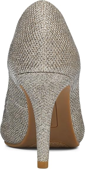 Bandolino Women's Rainaa Pump | Party Shoes  Size 7