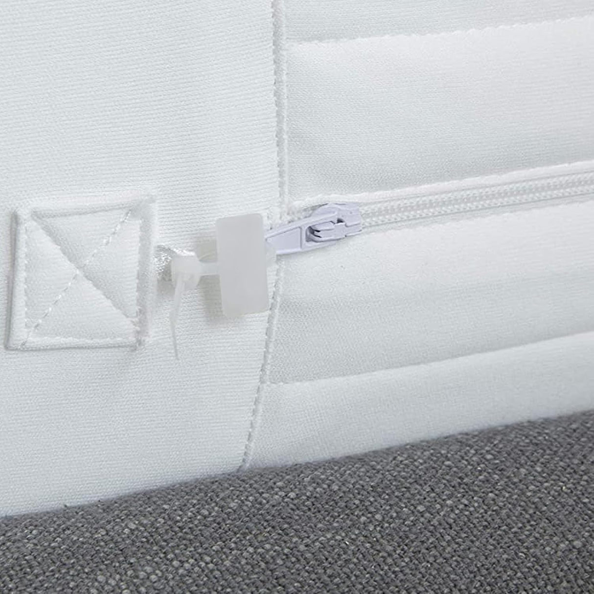 Protect-A-Bed AllerZip Smooth Mattress Protector Machine Washable, Twin, 7-12 Inches