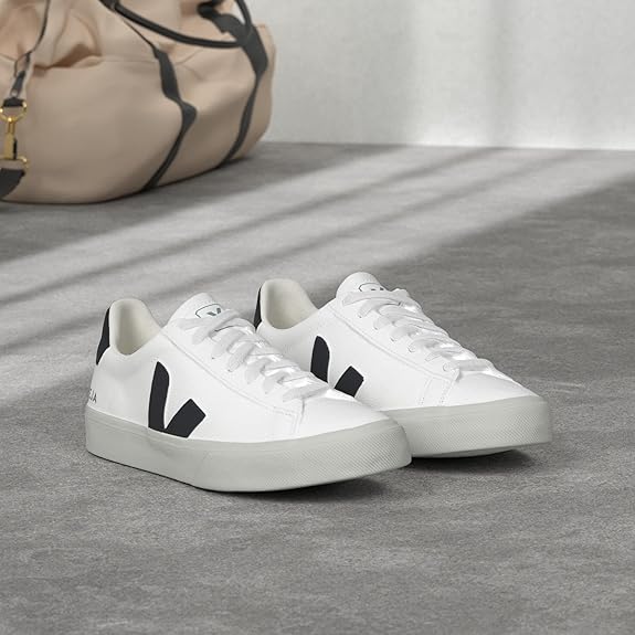 VEJA Women's Campo Sneakers  7