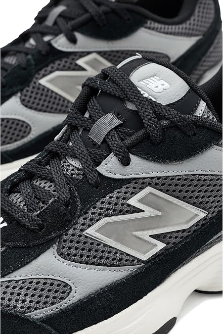 NEW BALANCE Men's 603 - Magnet/Black - 4M