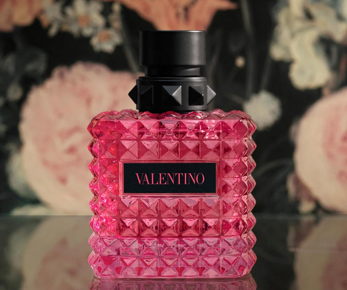 Valentino Born in Roma Donna Extradose Parfum - Floral Perfume for Women - 1 Fl Oz.