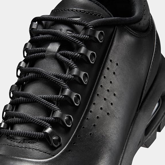 Nike Air Max Goadome Low Men's Boots (Size: 14)