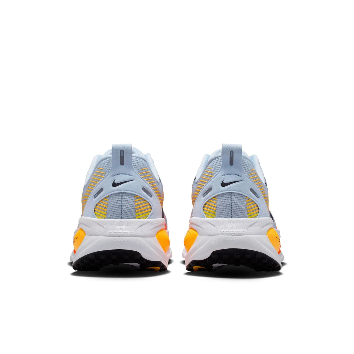 Nike Men's Vomero 18 (Size: 8)
