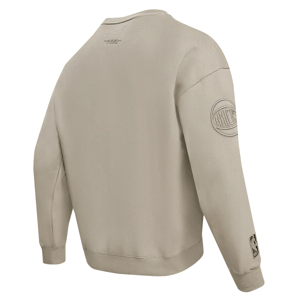 NBA NEW YORK KNICKS NEUTRAL MEN'S DROP SHOULDER FLEECE CREWNECK - L
