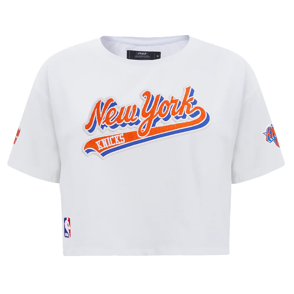 PRO STANDARD - MD WOMEN'S NBA NEW YORK KNICKS SCRIPT - TAIL SINGLE JERSEY BOXY TEE - WHITE