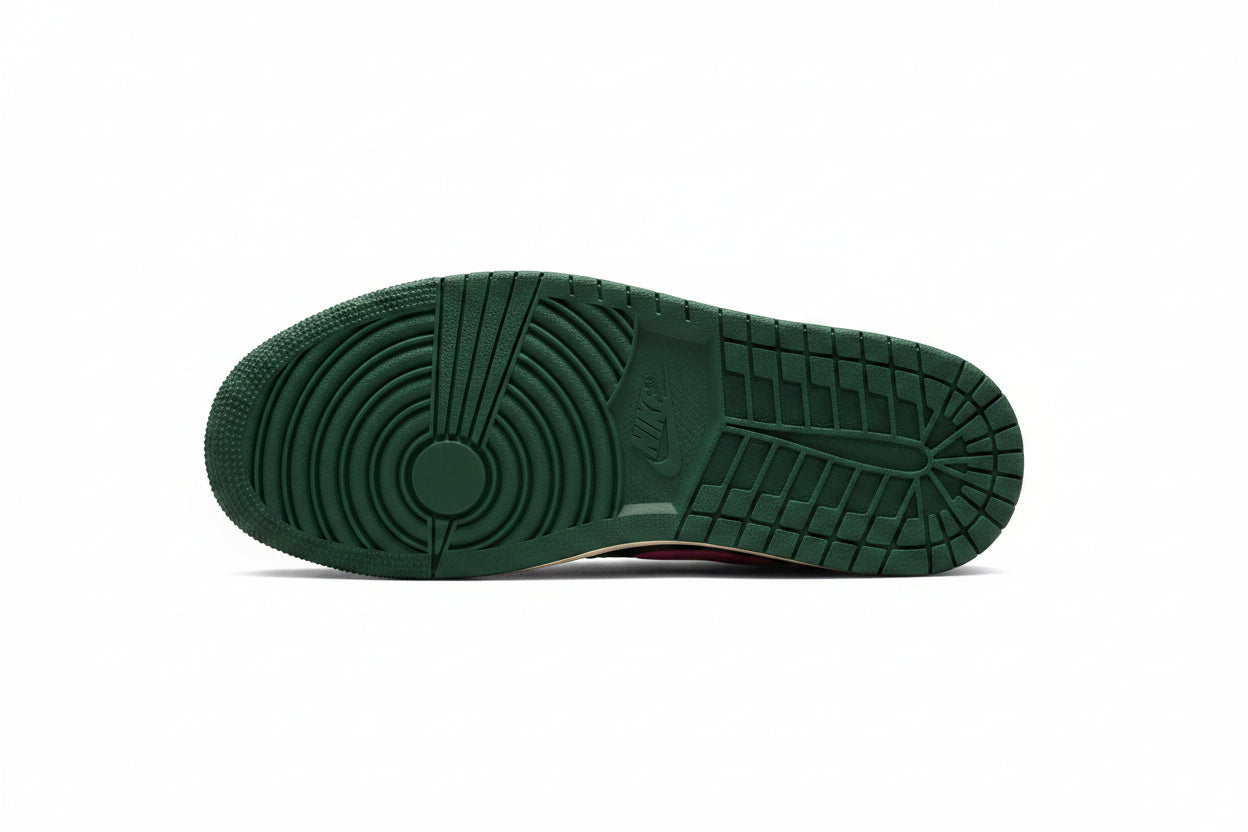 NIKE Women's Air Jordan 1 Low in Malachite/Pink Blast/Coconut Milk/Fir - 10